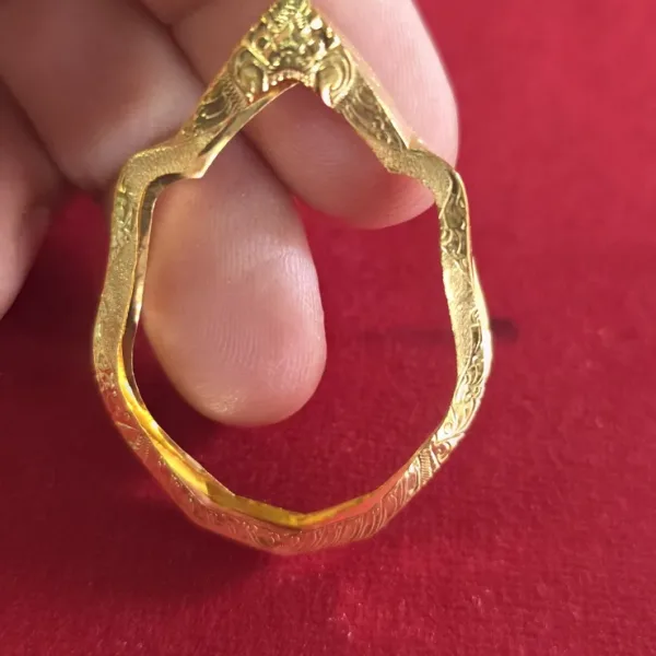กรอบทองทรงหลวงปู่หมุนมังกรคู่ 龙普满双龙形金壳