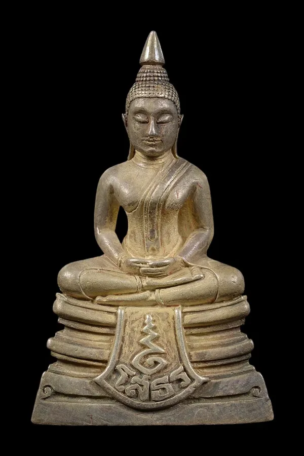 พระพุทธโสธร หลวงพ่อโสธร รุ่นประวัติศาสตร์ 80 ปี กรมตำรวจ ปี พ.ศ. 2538 เนื้อเงินขัดเงา พิมพ์ลอยองค์ (บล็อกคอสามเส้น) วัดโสธรวรารามวรวิหาร ฉะเชิงเทรา 50,000 องค์