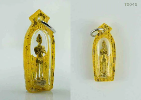 กรอบพลาสติกธรรมดาสีเหลืองทองลายไทยใหญ่ - T0045