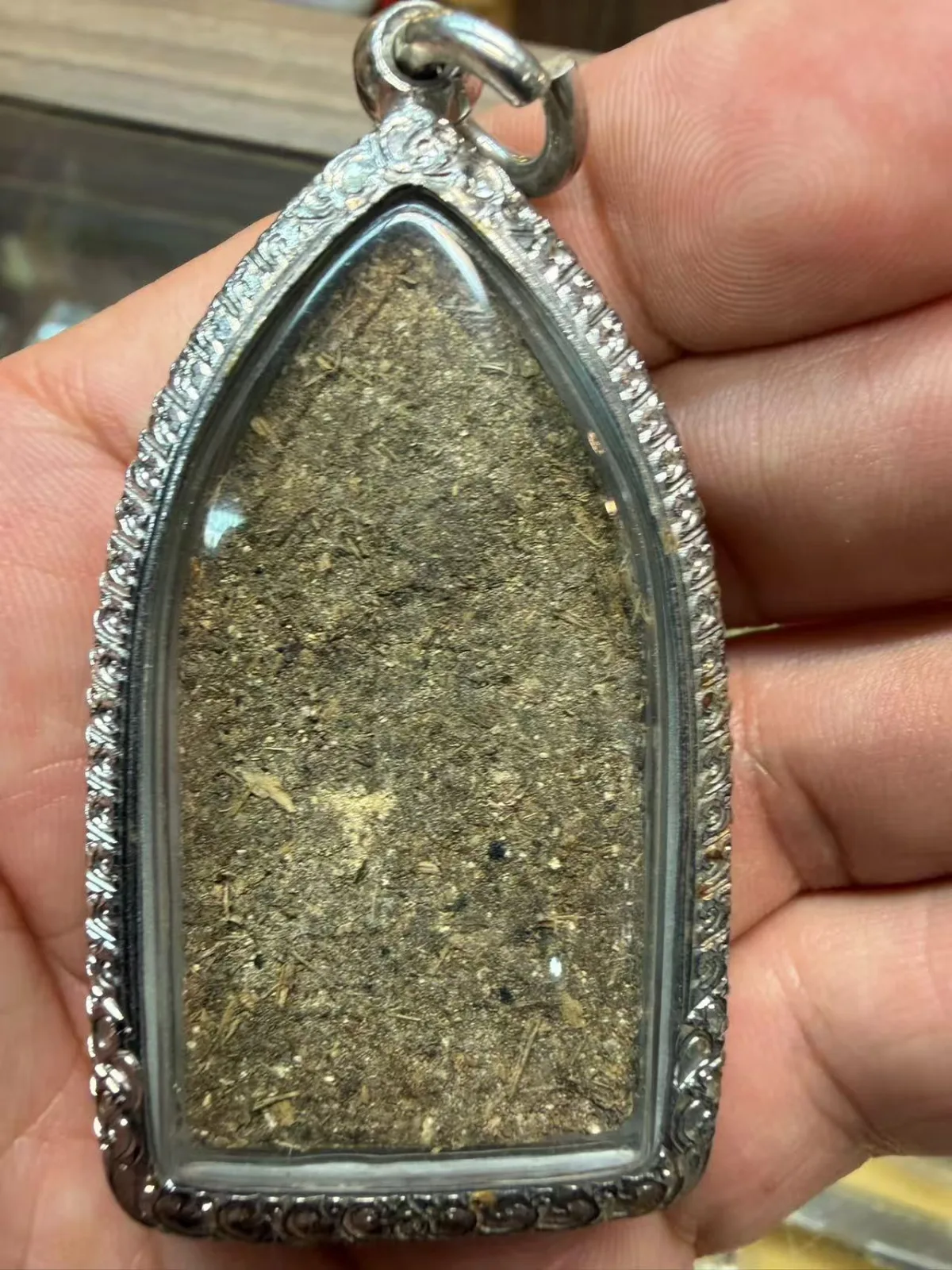 ตลับงานมือหน้าโอติดซุ้มลวดสามชั้นหน้าลายแข้งสิงห์ (มีเดือย) - T0387 SILVER (ภาพ 2)